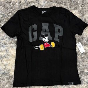GAP Kids Black T-Shirt with Mickey Mouse Design. Brand New size 8